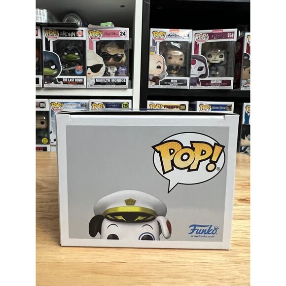 LIMITED SHOW EDITION 2500 PIECE Captain Proto Funko Pop Airlines Fundays 2025 - Picture 5 of 6